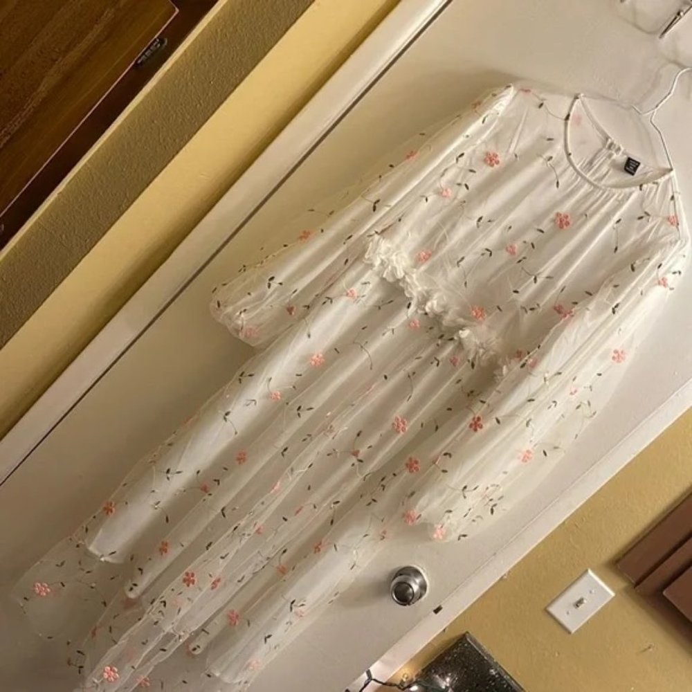 Brand new dress